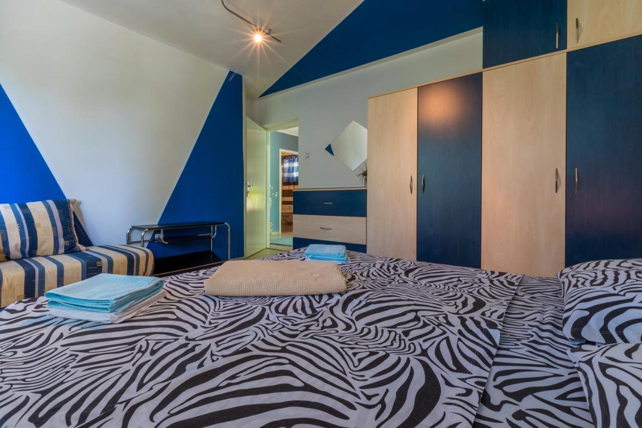 Apartman Mladenka Драмал Екстериор снимка