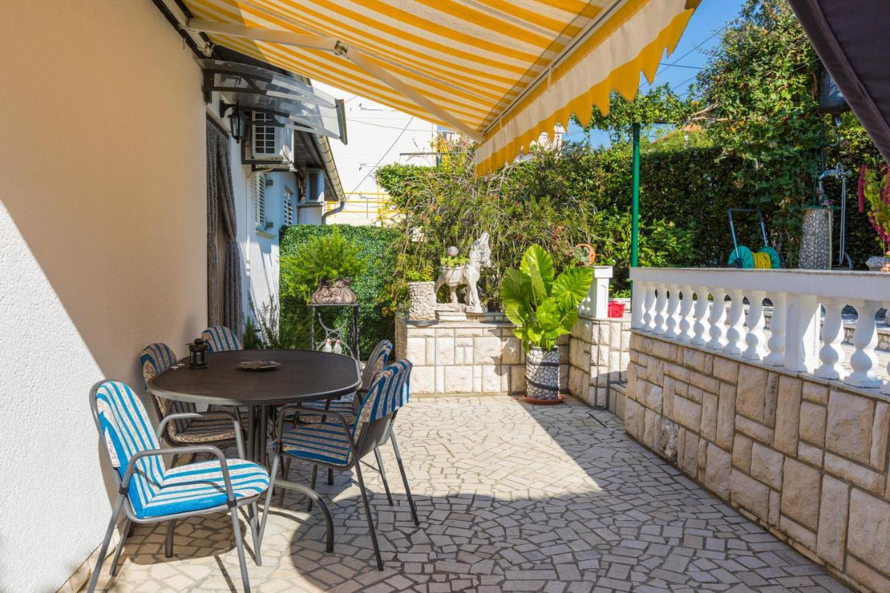Apartman Mladenka Драмал Екстериор снимка